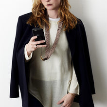 Charger l'image dans la galerie, Tour de cou/bandoulière smartphone universelle en tissu - (2 couleurs disponibles, aléatoire)