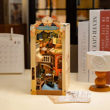 Charger l'image dans la galerie, DIY Book Nook 3D - Romantic Venise (ROLIFE)
