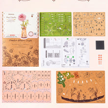 Charger l'image dans la galerie, Rowood Pink Dahlia - Fleur en bois dans son pot en carton