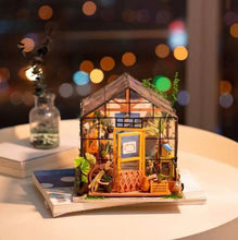 Charger l'image dans la galerie, DIY Miniature House - Cathy's Flower House (ROLIFE)