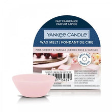 Charger l'image dans la galerie, Fondant de cire Yankee Candle Pink Cherry & Vanilla rose, présenté avec son emballage illustré de cerises