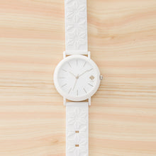 Charger l'image dans la galerie, Montre parfumée japonaise - plusieurs couleurs/senteurs disponibles (KAORU)