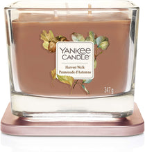 Charger l'image dans la galerie, Bougie Yankee Candle "Promenade d'automne" (Moyenne jarre)
