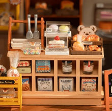 Charger l&#39;image dans la galerie, DIY Miniature House - Becka&#39;s Baking House (ROLIFE)
