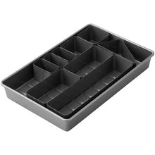 Charger l&#39;image dans la galerie, Wilton Cake Pan Countless Celebrations

